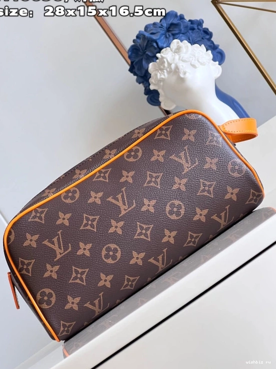 WIS DOPP POUCH KIT VUITTON LOUIS TOILET 0207